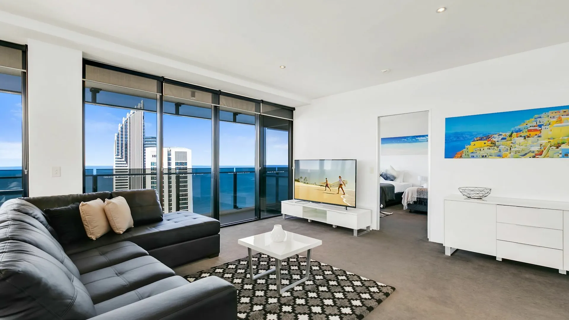Circle On Cavill - We Accommodate Surfers Paradise Appartamento