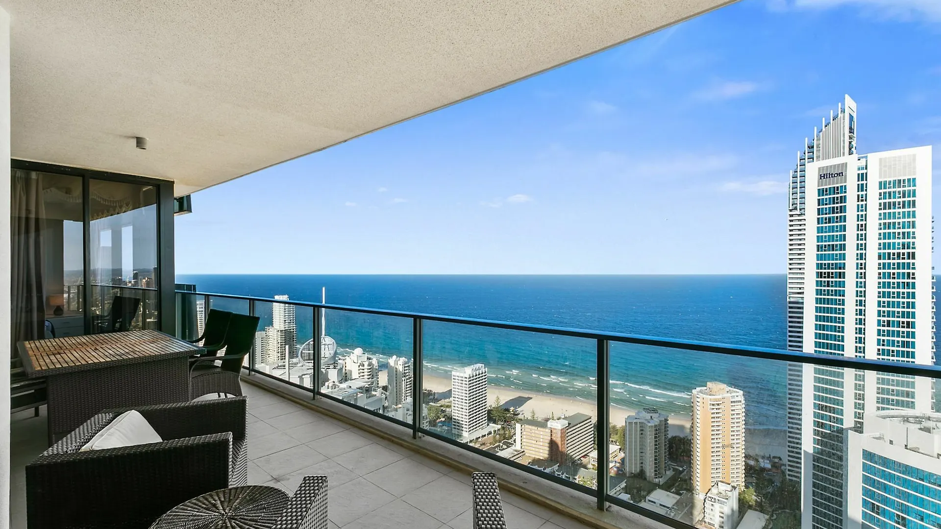Circle On Cavill - We Accommodate Surfers Paradise 0*,