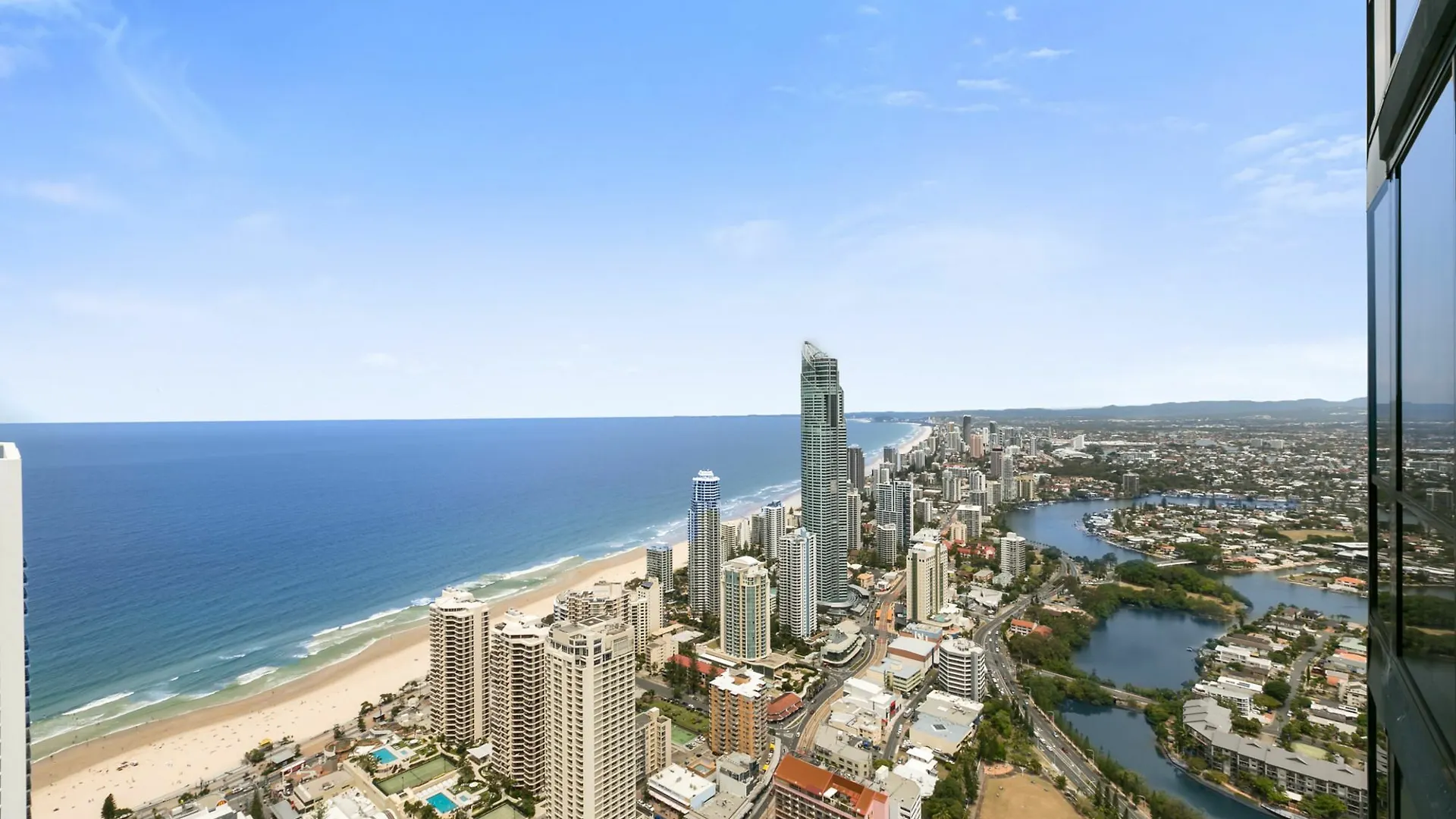 Circle On Cavill - We Accommodate Surfers Paradise Appartamento
