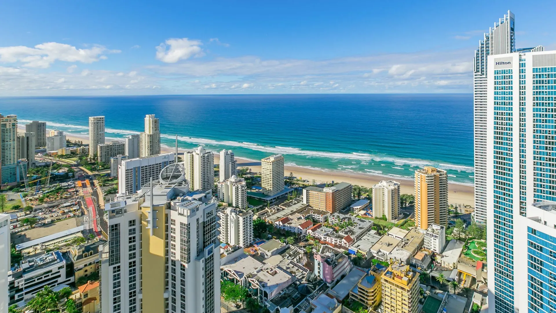 Circle On Cavill - We Accommodate Surfers Paradise Appartamento